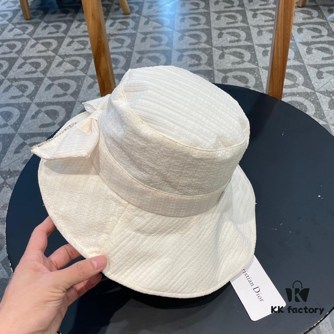 Dior Wide-Brim Sun Hat for Women, Spring and Summer Bow-Decorated Bucket Hat, Fashionable Face-Framing UV Protection Beach Hat