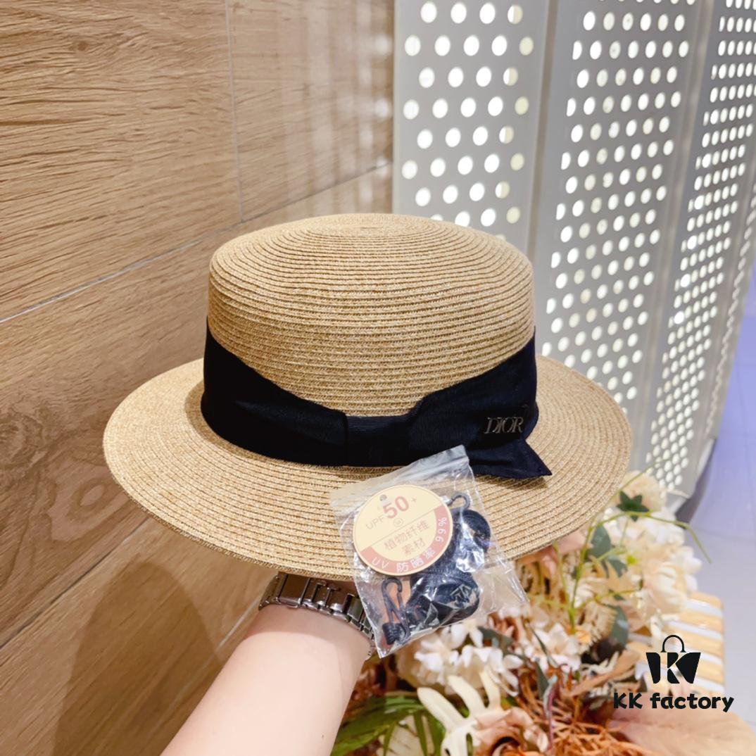 Dior – New Arrival Flat-Crown Straw Hat Showcasing Design Elegance and Feminine Charm