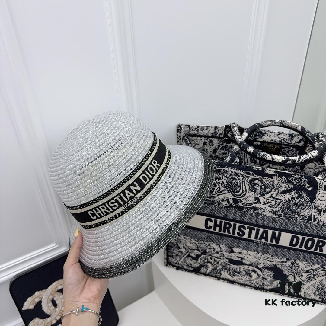 DIOR New Bucket Hat🖤