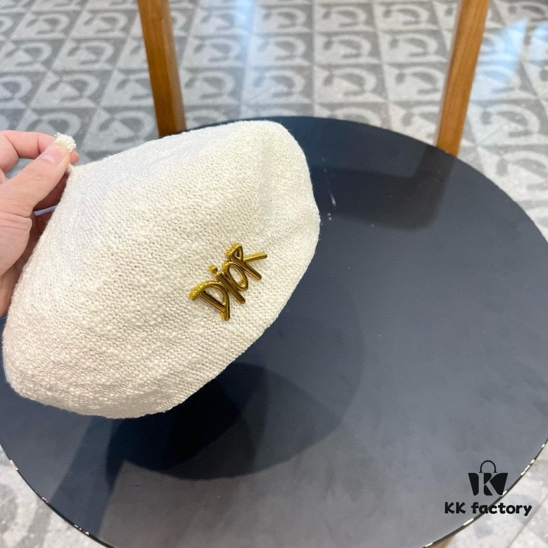 Dior 2024 New Solid Color Women's Beret, Slimming and Breathable for Spring and Summer, Artistic Pumpkin Hat, Painter Hat, Fisherman Cap, Baseball Cap, Knit Hat
