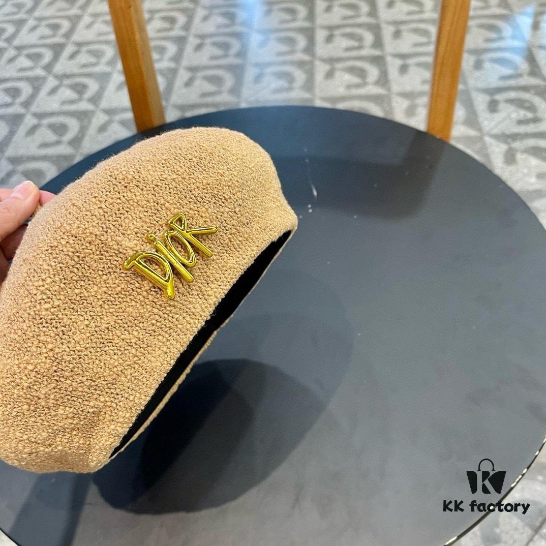 Dior 2024 New Solid Color Women's Beret, Slimming Face Look, Lightweight and Breathable Spring Summer Pumpkin Hat, Artistic and Versatile Painter Hat