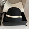 HEREMS Hermès 2024 Autumn/Winter New Wool Bucket Hat, 100% Wool, Irregular Cut Design, Fashionable Women's Essential, Head Circumference 57cm, Khaki White Black