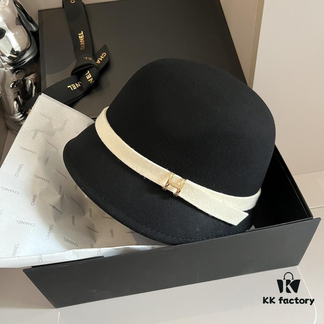 HEREMS Hermès 2024 Autumn/Winter New Wool Bucket Hat, 100% Wool, Irregular Cut Design, Fashionable Women's Essential, Head Circumference 57cm, Khaki White Black