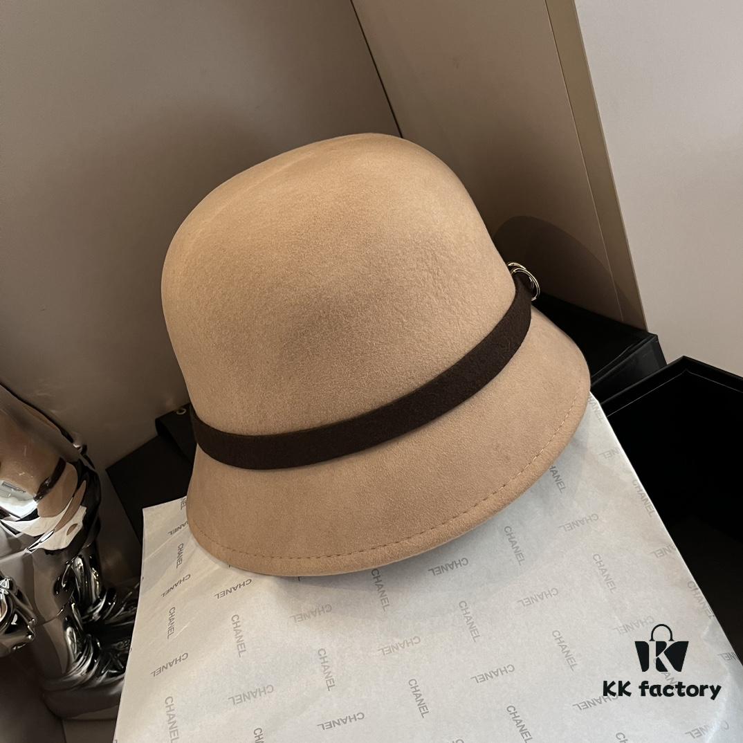 HEREMS Hermès 2024 Autumn/Winter New Wool Fedora Hat, 100% Wool, Irregular Cut Design, Fashionable Women's Essential, Khaki White Black, Head Circumference 57cm