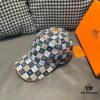 Box with cloth bag, HERMÈS new original single baseball cap, H embroidery plaid design, genuine mold custom-made, authentic breathable canvas fabric + top-layer cowhide, original factory stainless steel adjustable buckle, exquisite craftsmanship, stylish and handsome, excellent quality!