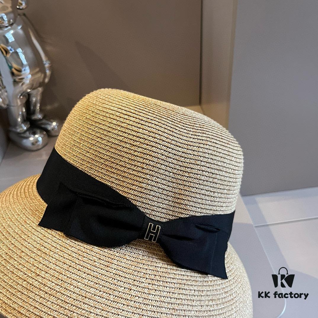 Hermès New Arrival Straw Hat, Made from Fine Taiwanese Straw, Simple and Elegant Aristocratic Style, Head Circumference 57cm