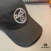 Box and cloth bag included, HERMÈS original order baseball cap, classic H design, authentic mold custom-made, premium breathable canvas fabric with top-layer cowhide, original factory stainless steel adjustable buckle, exquisite craftsmanship, stylish and handsome, outstanding quality