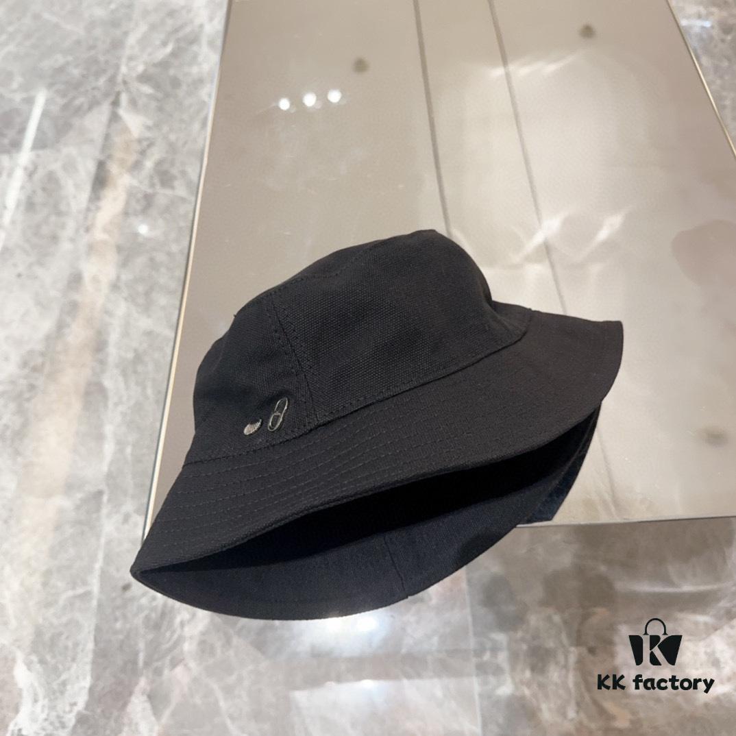 Hermès Autumn New Arrival Minimalist Fisherman Hat, On Par with Luxury Brands, Extremely Versatile, Ready to Ship