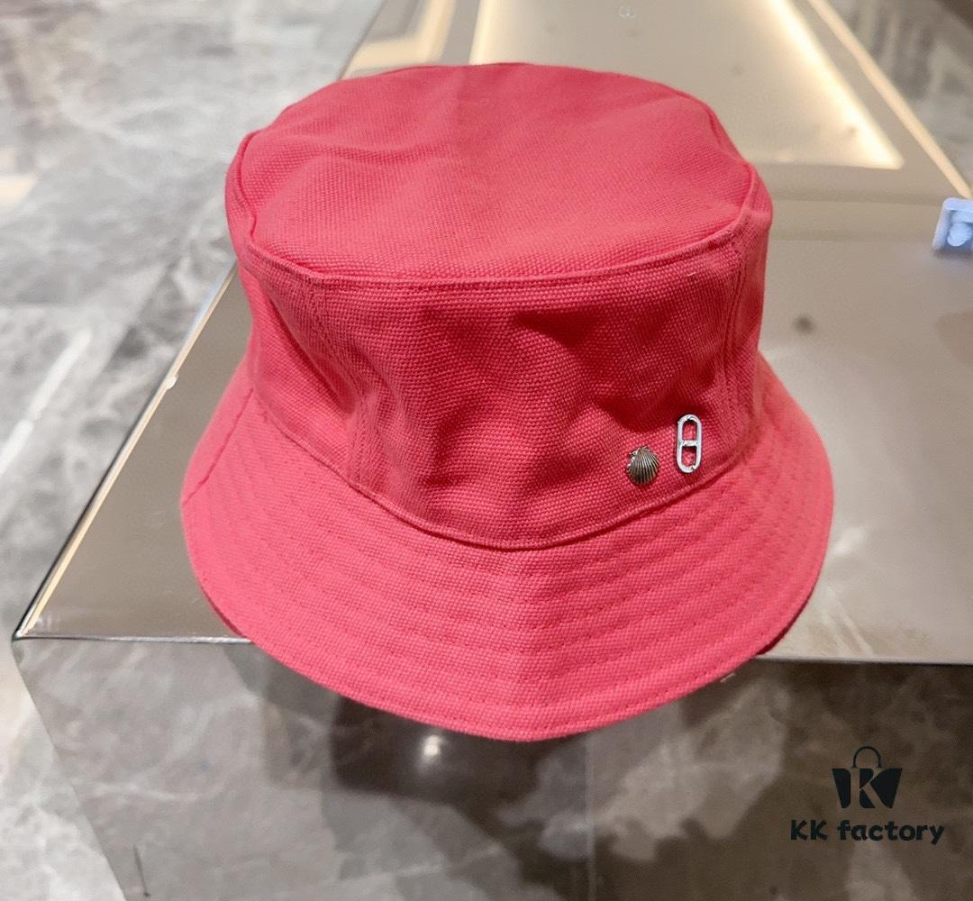 Hermès Autumn New Arrival Minimalist Fisherman Hat, On-Trend Design, Versatile Styling, Ready to Ship!