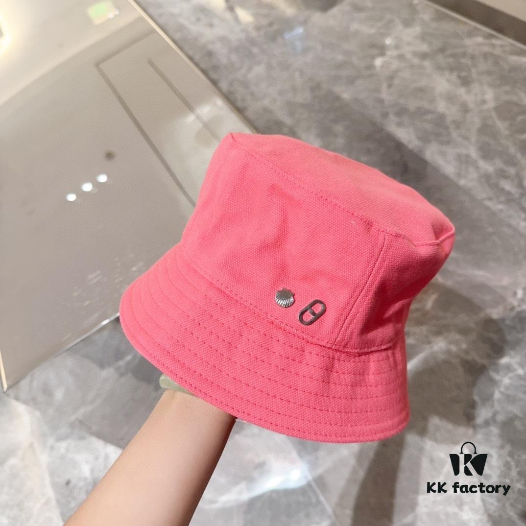 Hermès Autumn New Arrival Minimalist Fisherman Hat, On-Trend Design, Versatile Styling, Ready to Ship!