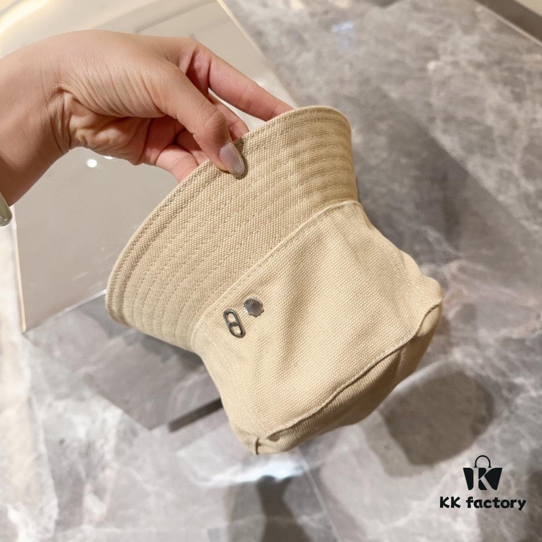 Hermès Autumn New Arrival Minimalist Fisherman Hat, On-Trend Design, Easy to Match, Ready to Ship!