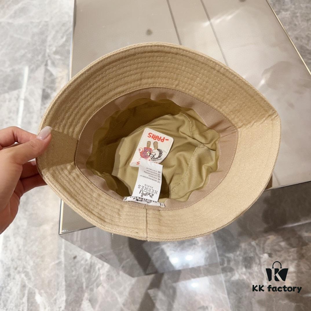 Hermès Autumn New Arrival Minimalist Fisherman Hat, On-Trend Design, Easy to Match, Ready to Ship!