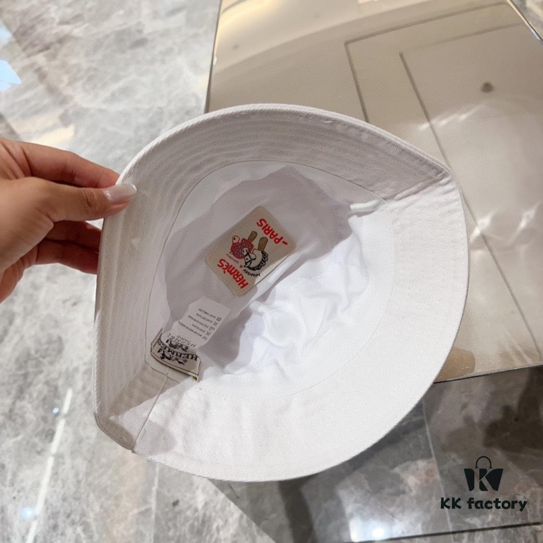 Hermès Autumn New Arrival Minimalist Fisherman Hat, On-Trend Design, Easy to Match, Ready to Ship!