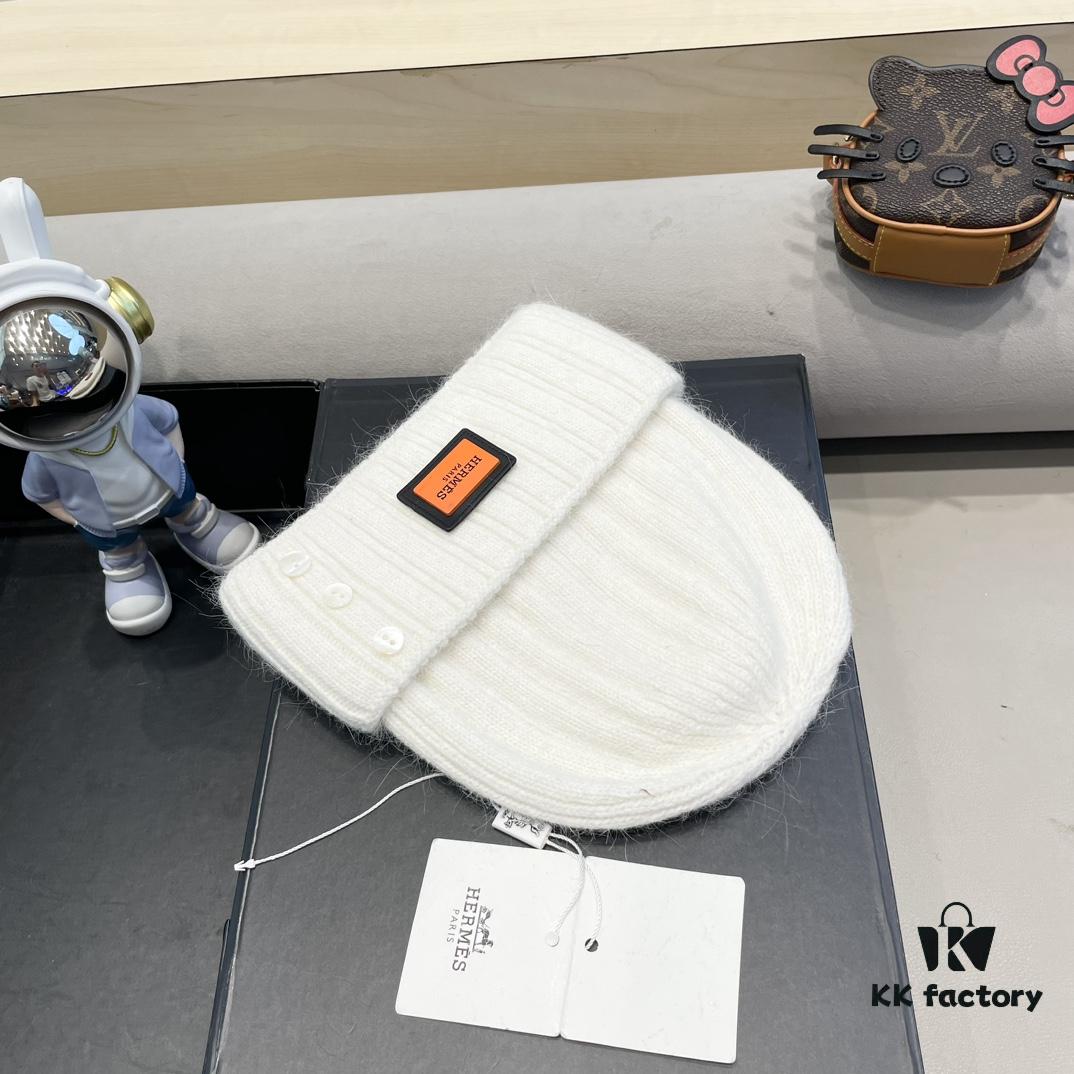 Hermes x Designer Collaboration Broken Button Knit Beanie Warm Ear-Protecting Hat Versatile Knitted Cap