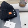 Hermes x Designer Collaboration Broken Button Knit Beanie Warm Ear-Protecting Hat Versatile Knitted Cap