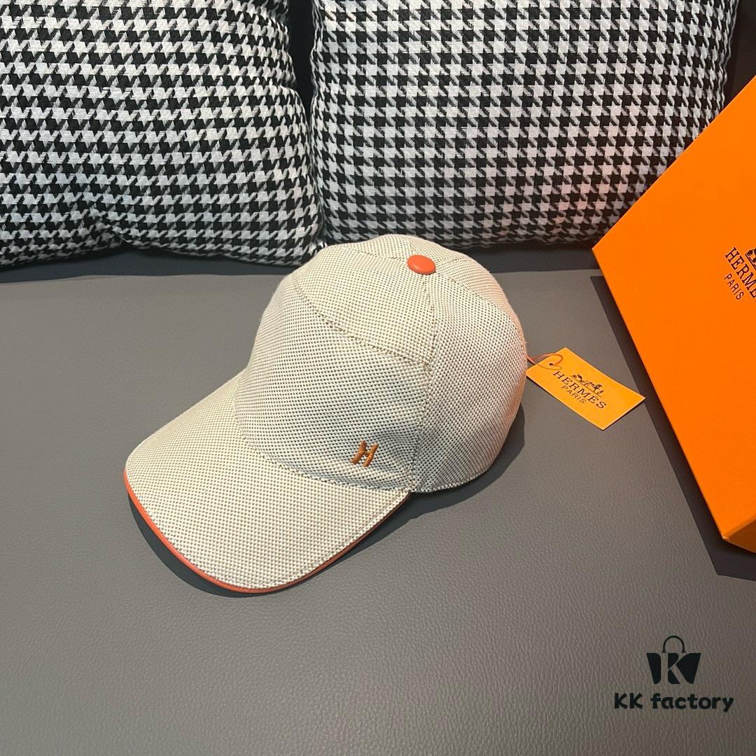 Box and Cloth Bag Included, HERMÈS Original Order Baseball Cap, Classic H Design, Genuine Leather and Breathable Canvas Fabric, Premium Steel Buckle, Exquisitely Crafted, Stylish and High Quality