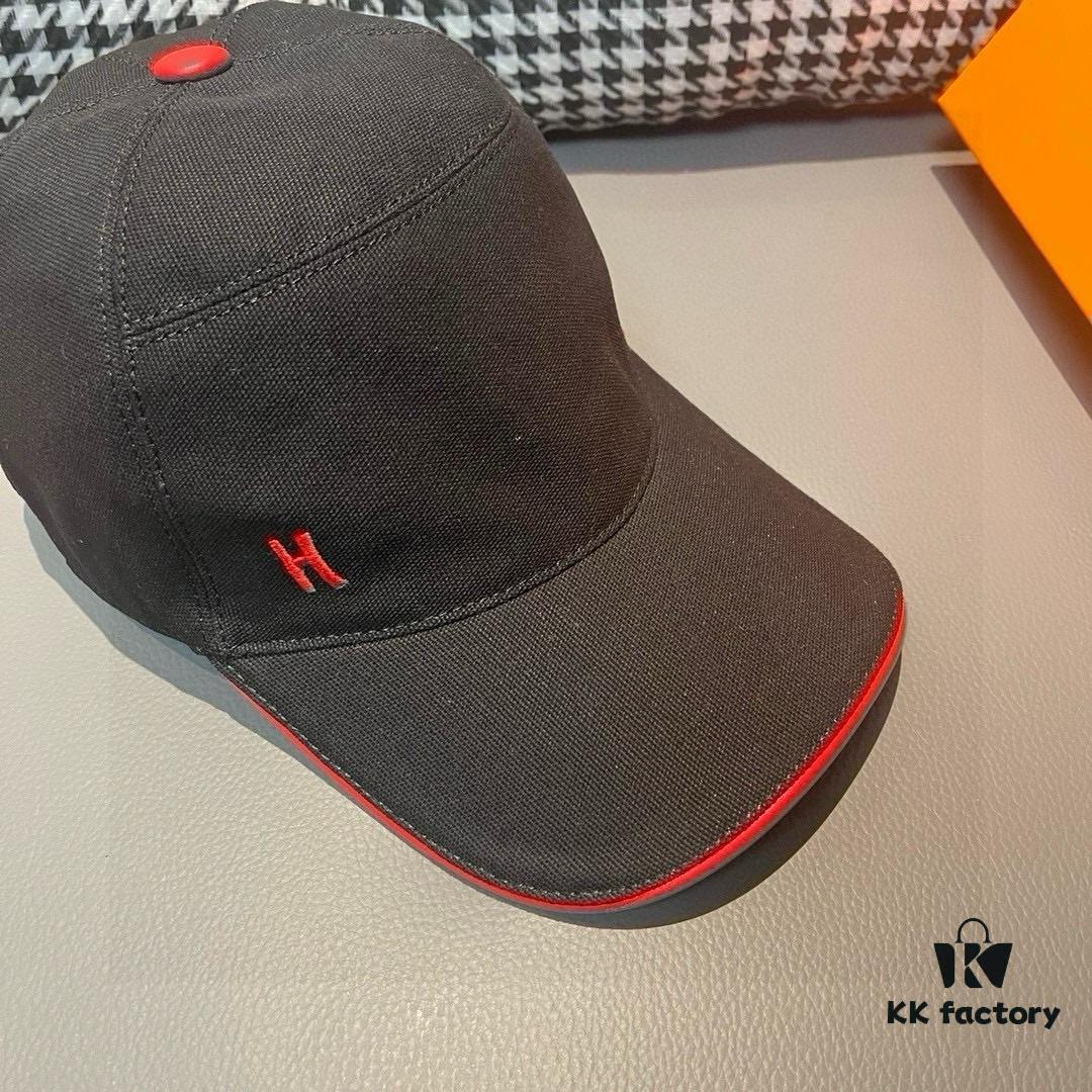 Box and Cloth Bag Included, HERMÈS Original Design Baseball Cap, Classic H Logo, Authentic Mold Custom Made, Premium Breathable Canvas Fabric with Top Grain Leather, Original Factory Stainless Steel Adjustable Buckle, Exquisite Craftsmanship, Stylish and High Quality