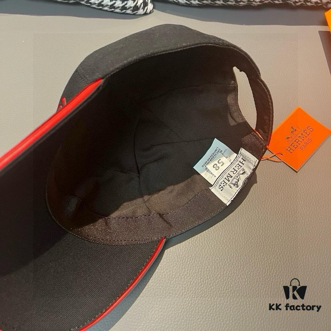 Box and Cloth Bag Included, HERMÈS Original Design Baseball Cap, Classic H Logo, Authentic Mold Custom Made, Premium Breathable Canvas Fabric with Top Grain Leather, Original Factory Stainless Steel Adjustable Buckle, Exquisite Craftsmanship, Stylish and High Quality