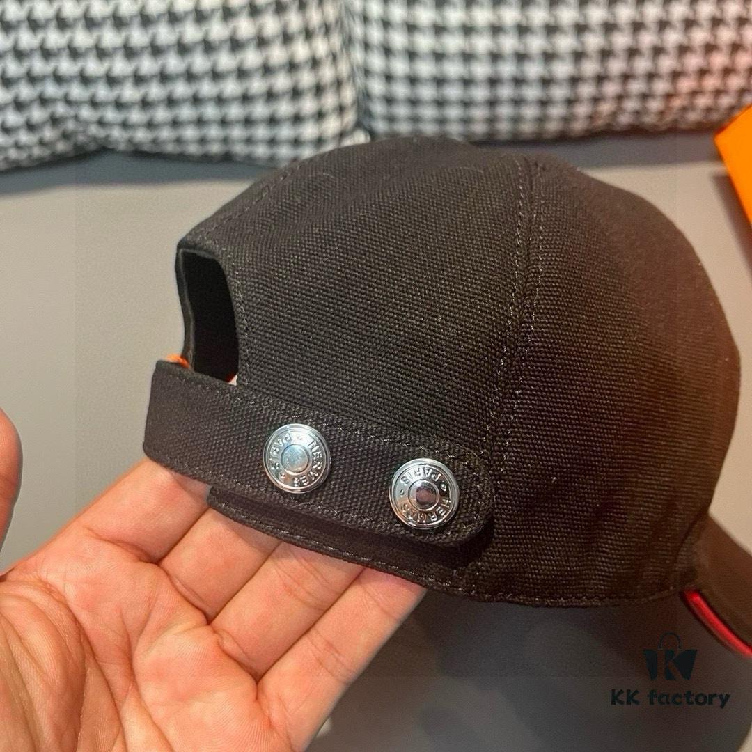 Box and Cloth Bag Included, HERMÈS Original Quality Baseball Cap, Classic H Design, Authentic Mold Custom Made, Premium Canvas Fabric with Genuine Top-Layer Leather, Original Factory Stainless Steel Adjustable Buckle, Exquisite Craftsmanship, Stylish and High Quality
