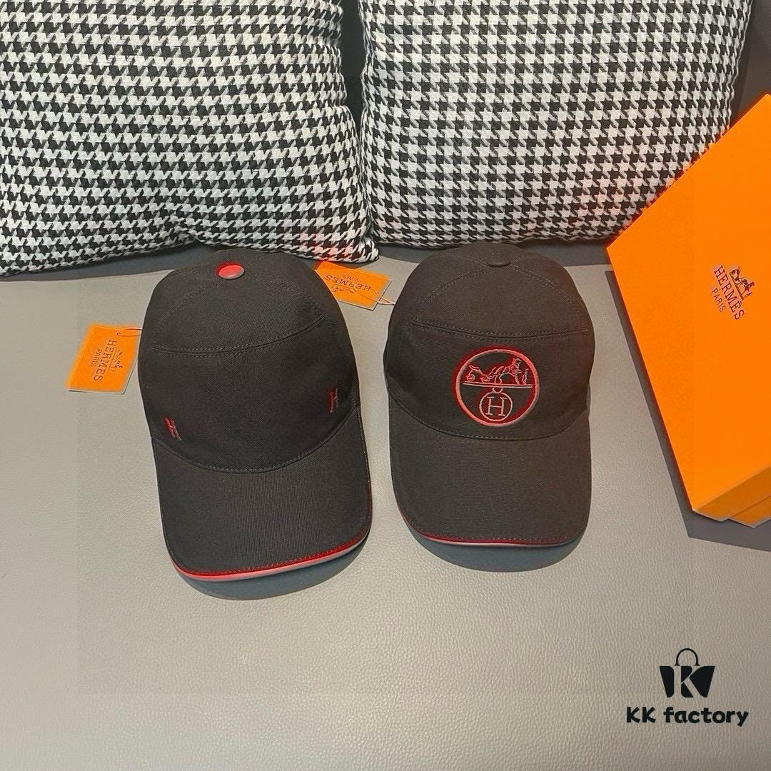 Box and Cloth Bag Included, HERMÈS Original Design Baseball Cap, Classic H Logo, Authentic Mold Custom Made, Premium Breathable Canvas Fabric with Top Grain Leather, Original Factory Stainless Steel Adjustable Buckle, Exquisite Craftsmanship, Stylish and High Quality