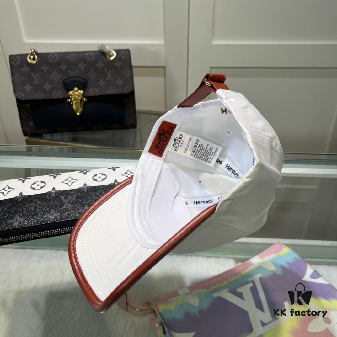 Hermes Limited Edition Embroidered Baseball Cap with Dust Bag, Official Website Original Lining, High Version, Breathable and Comfortable, Ultra-high Sun Protection, Elegant and Stylish