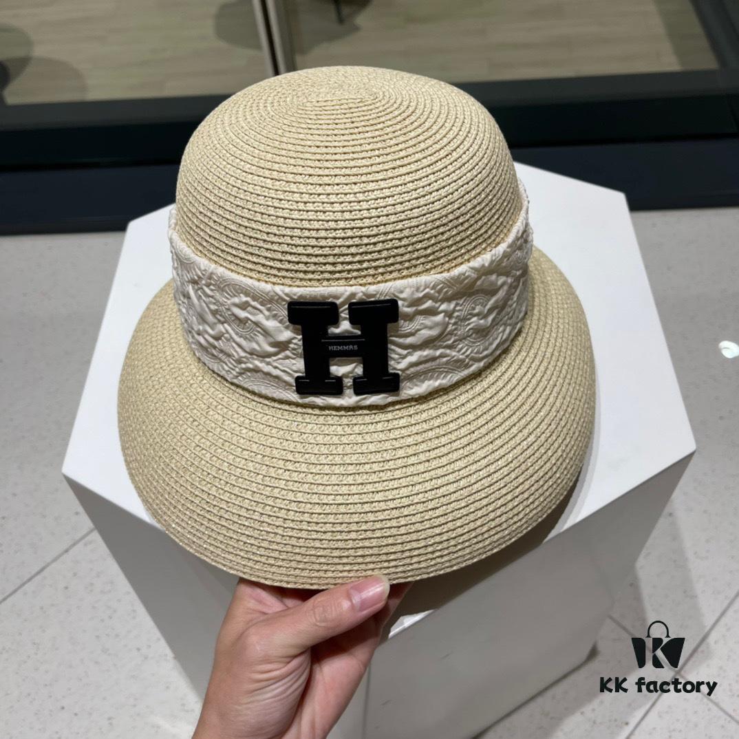 Hermes 2024 New Straw Sun Hat, Bonnet Style 😩 Beach Fashion, Simple and Elegant, Versatile Accessory