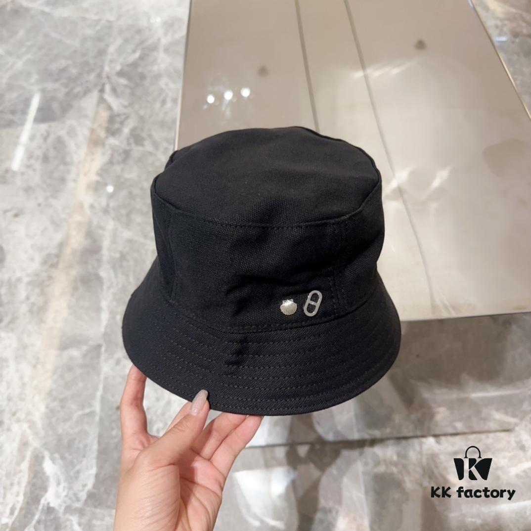 Hermès Autumn New Arrival Minimalist Fisherman Hat, On-Trend Design, Easy to Match, Ready to Ship