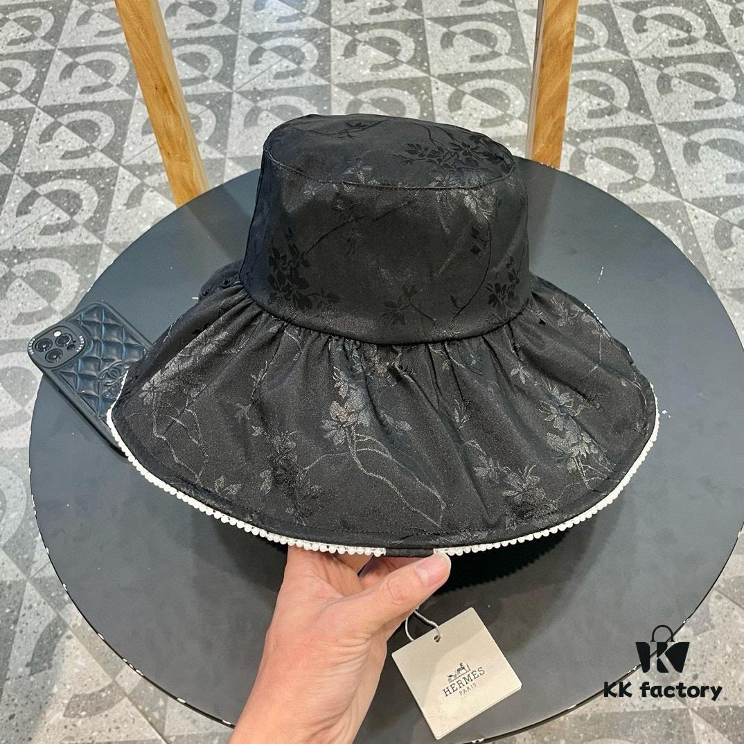 Hermes HERMES 2024 Spring/Summer New Pearl Trimmed Chinese-Style Embroidered Wide-Brimmed Fisherman Hat for Women, Outdoor Travel Beach Sun Hat