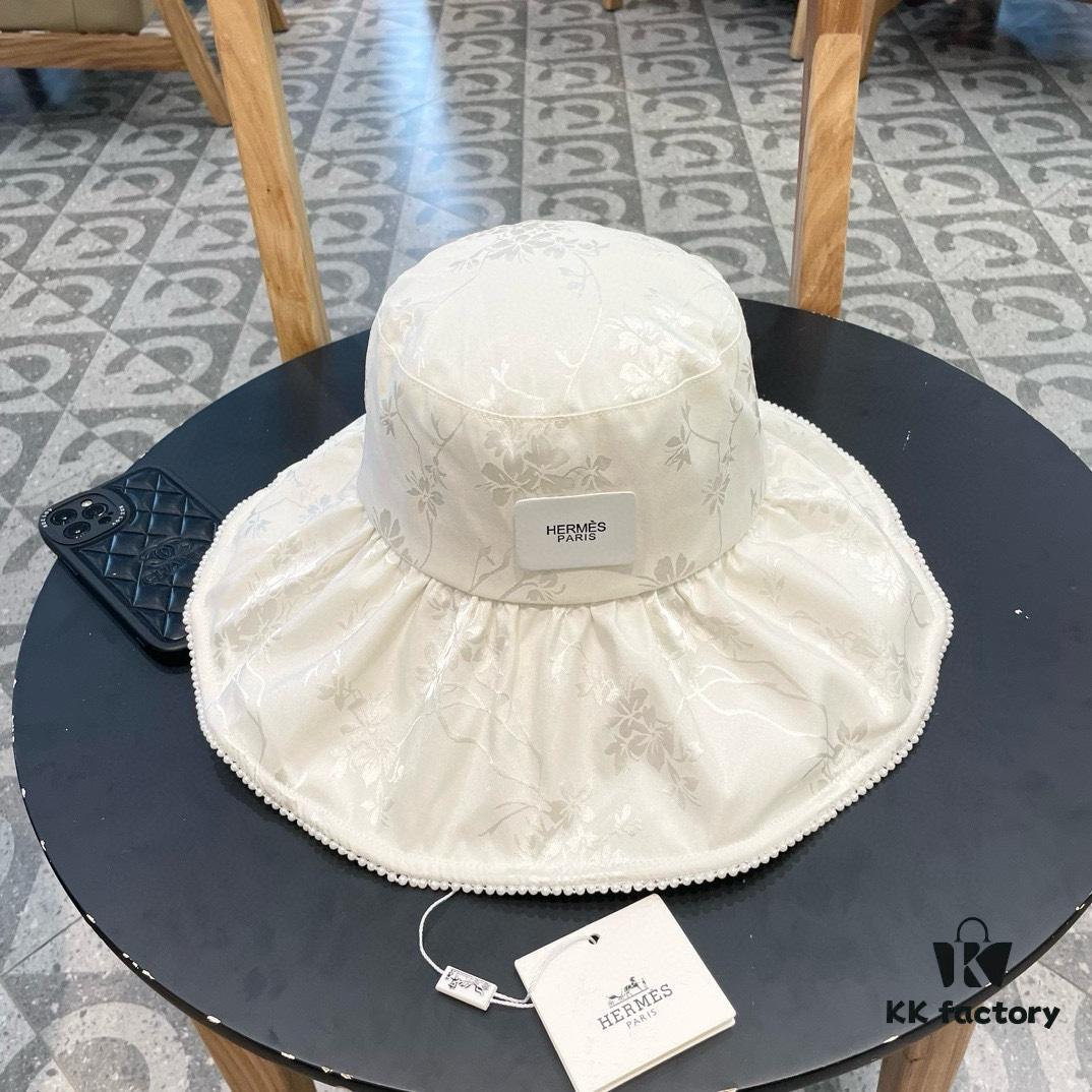 Hermes HERMES 2024 Spring/Summer New Arrival Pearl Trim Chinese Style Embroidered Wide-Brimmed Fisherman Hat for Women, Outdoor Travel Beach Sun Protection Hat
