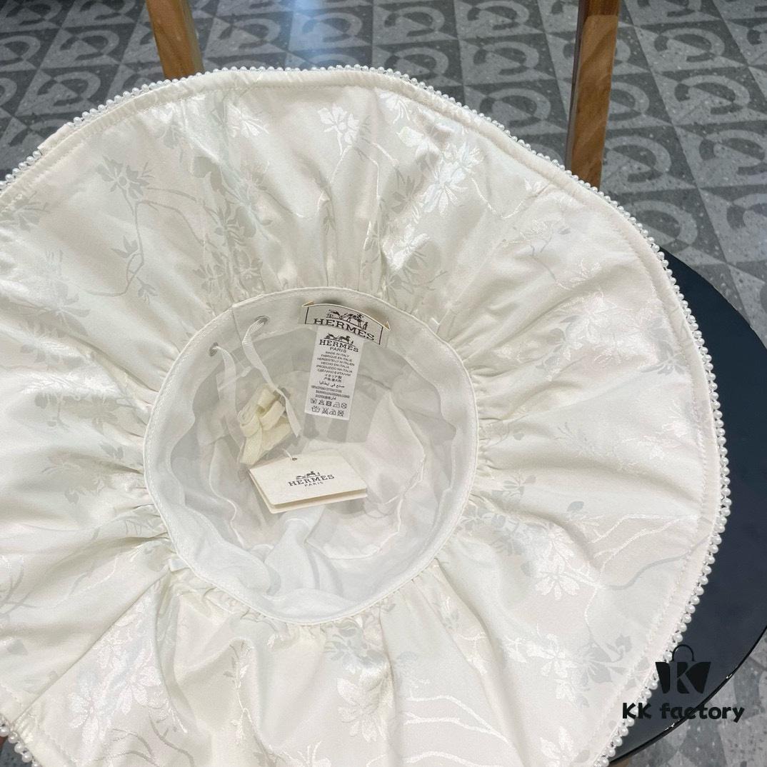 Hermes HERMES 2024 Spring/Summer New Arrival Pearl Trim Chinese Style Embroidered Wide-Brimmed Fisherman Hat for Women, Outdoor Travel Beach Sun Protection Hat