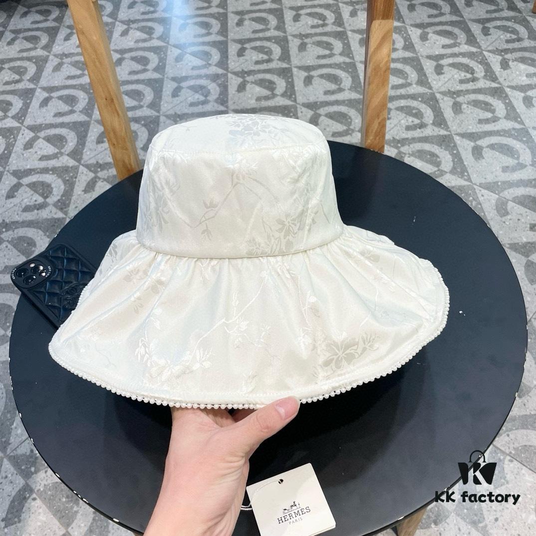 Hermes HERMES 2024 Spring/Summer New Arrival Pearl Trim Chinese Style Embroidered Wide-Brimmed Fisherman Hat for Women, Outdoor Travel Beach Sun Protection Hat