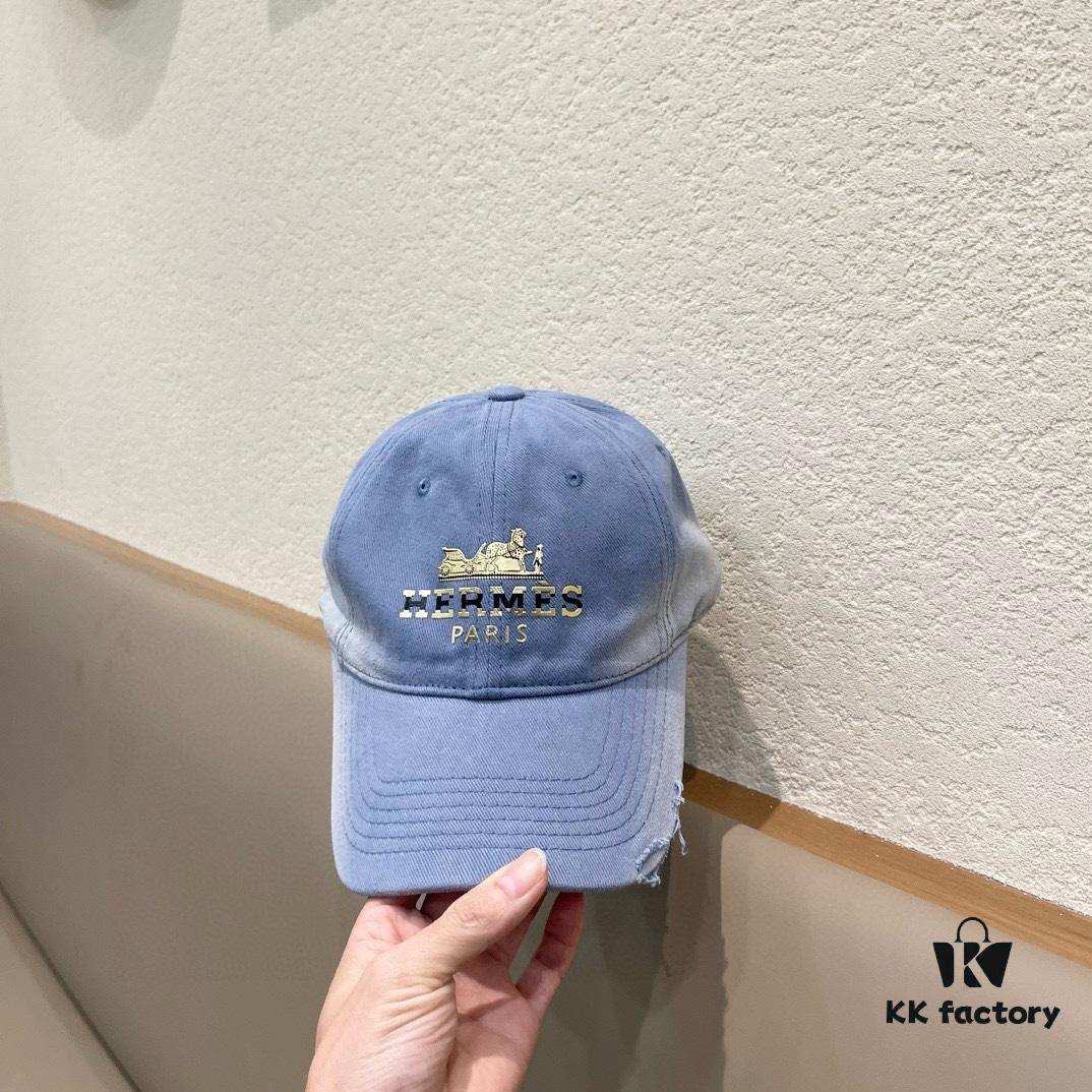 New Arrival HERMÈS Latest Authentic Baseball Cap, Color-Blocked H Design, Premium Craftsmanship with Original Breathable Canvas Fabric and Factory Stainless Steel Adjustable Buckle