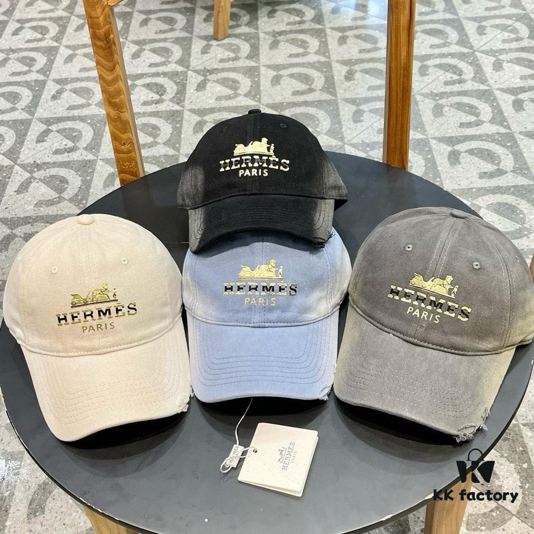 New Arrival HERMÈS Latest Original Quality Baseball Cap, Color-Blocked H Design, Premium Craftsmanship with Authentic Molded Customization, Original Breathable Canvas Fabric and Factory Stainless Steel Adjustable Buckle, Exquisite Workmanship, Stylish and High-Quality