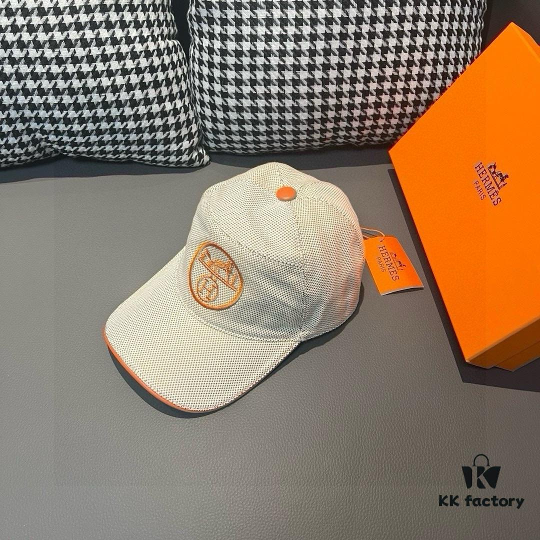 Box and cloth bag included, HERMÈS (Hermès) original order baseball cap, classic H design, genuine mold-customized breathable canvas fabric with authentic top-layer leather, original factory stainless steel adjustment buckle, exquisite craftsmanship, stylish and handsome, outstanding quality