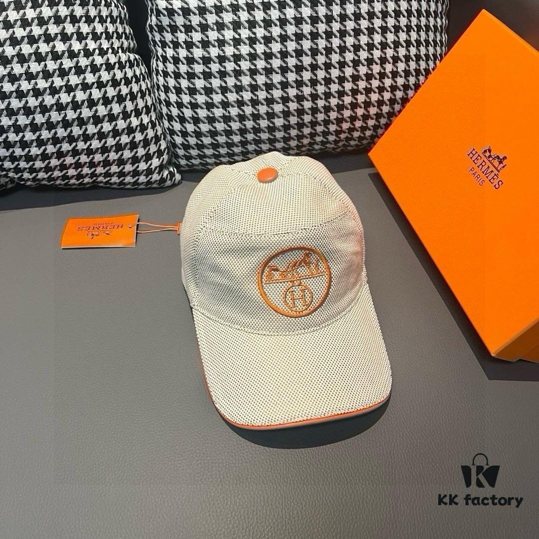 Box and cloth bag included, HERMÈS (Hermès) original order baseball cap, classic H design, genuine mold-customized breathable canvas fabric with authentic top-layer leather, original factory stainless steel adjustment buckle, exquisite craftsmanship, stylish and handsome, outstanding quality