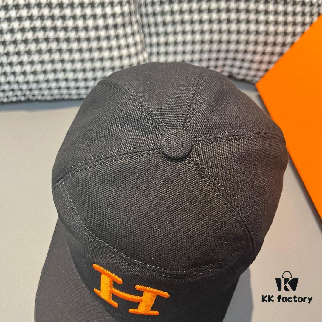 Box with Cloth Bag, HERMÈS Original Design Baseball Cap, Classic H, Authentic Mold Custom Made, Premium Canvas Fabric with Top Grain Leather, Original Factory Stainless Steel Adjustable Buckle, Exquisite Craftsmanship, Stylish and High Quality