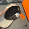 Box and cloth bag included, HERMÈS original order baseball cap, classic H design, genuine mold custom-made, authentic breathable canvas fabric with top-layer cowhide, original factory stainless steel adjustment buckle, exquisite craftsmanship, stylish and handsome with outstanding quality!