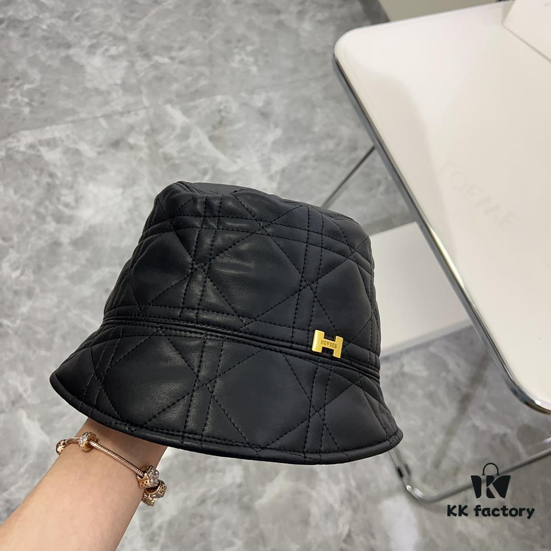 Hermès 2024 New Leather Quilted Irregular Fisherman Hat 💛 Dust Bag Included 🌈 Minimalist Style