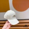 Hermès Limited Edition Embossed Baseball Cap, Official Website Original Lining, High-Quality Version for Connoisseurs – Breathable, Comfortable, Ultra UV Protection, Elegant and Sophisticated Style