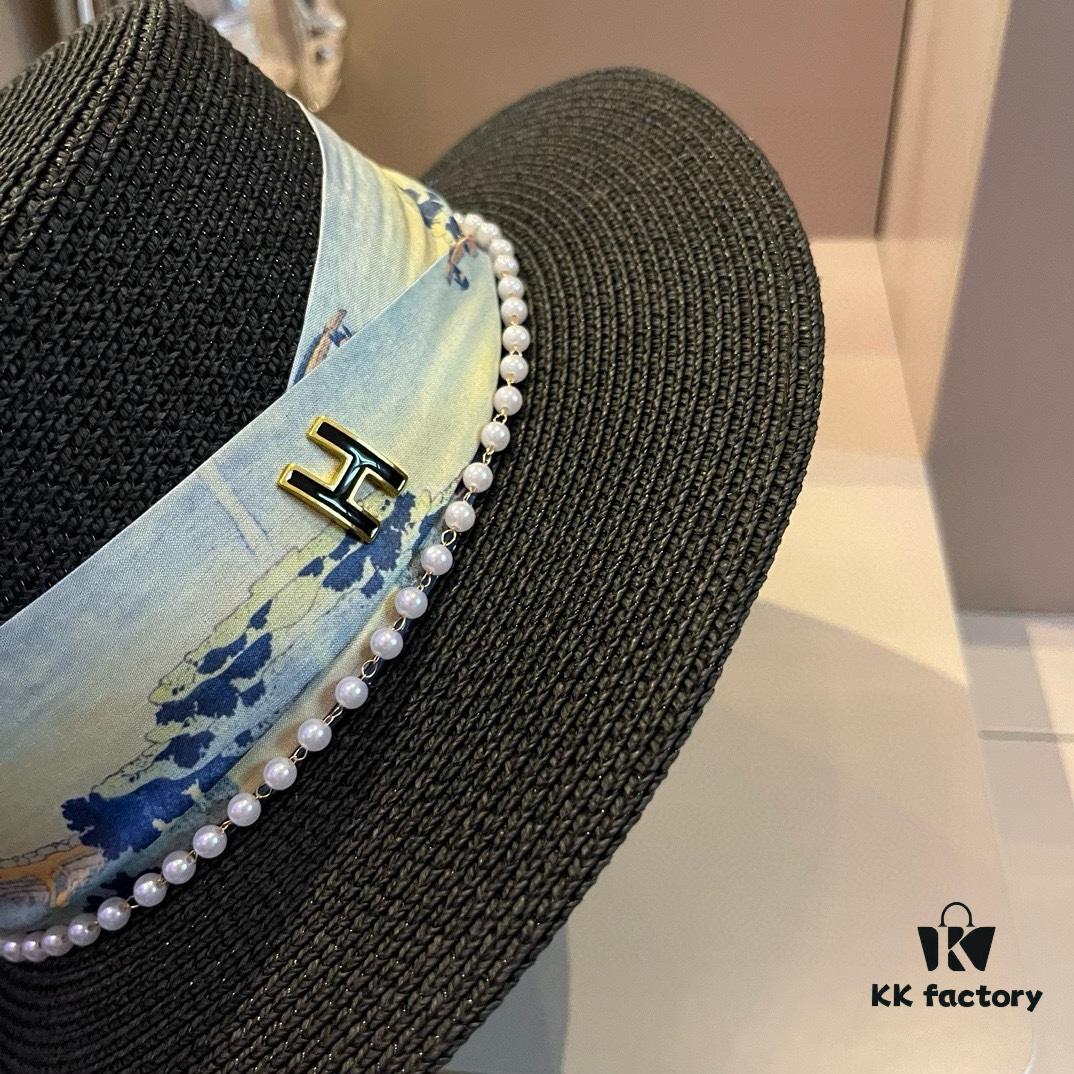 Hermès New Arrival Straw Hat, Flat-Crown Fedora, Head Circumference 57cm