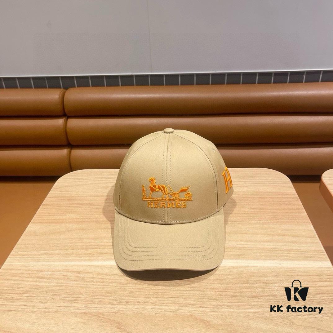 New Arrival HERMÈS Latest Authentic Single Baseball Cap, Color-Blocked H Design, Premium Craftsmanship with Original Ventilated Canvas Fabric and Factory Stainless Steel Adjustable Buckle
