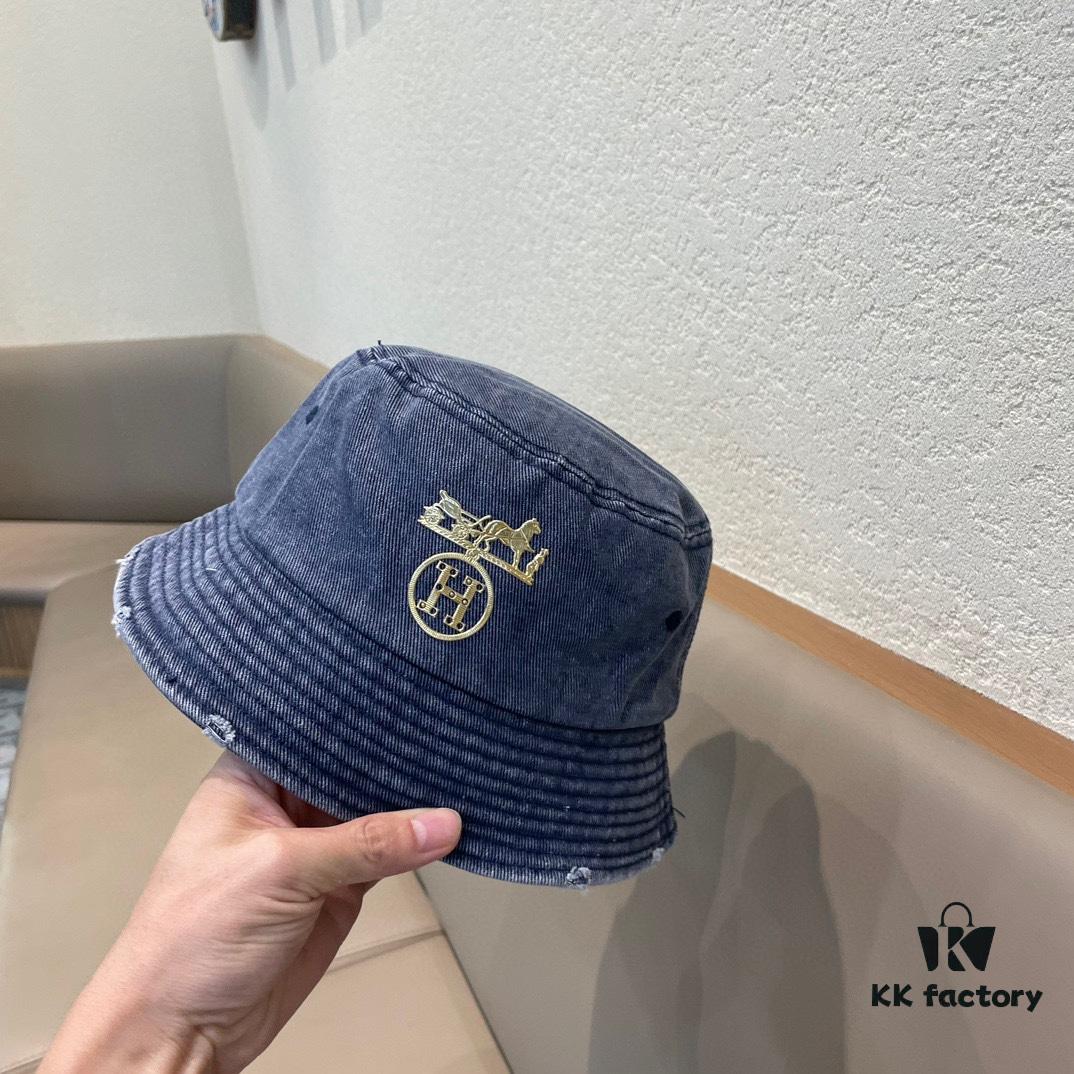 Hermès 2024 Fall/Winter 6cm Small Brim American Vintage Washed Distressed Denim Fisherman Hat, Bucket Hat