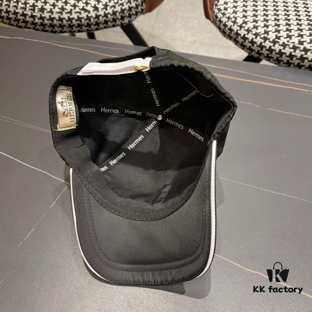 HERMÈS (Hermes) Original Baseball Cap, Classic H Design, Authentic Mold Custom Made, Premium Breathable Canvas Fabric, Exquisite Craftsmanship, Stylish and High Quality