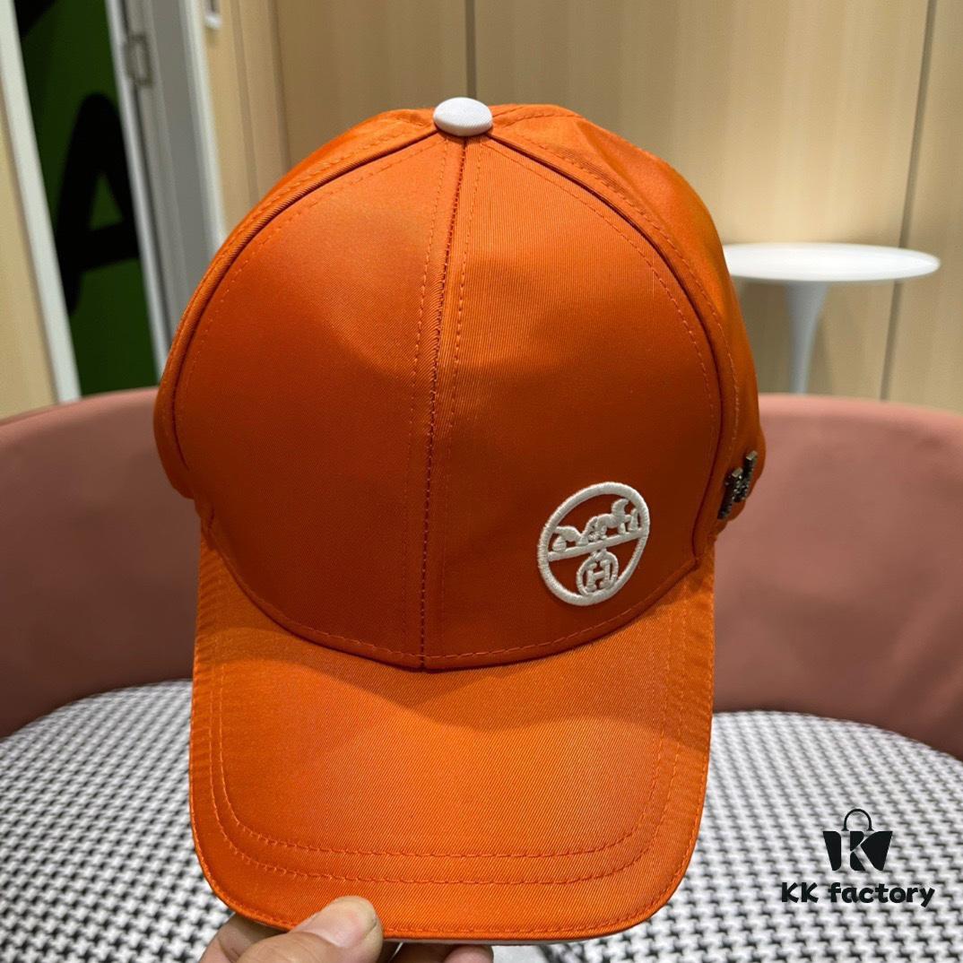 HERMÈS (Hermes) Original Quality Baseball Cap, Classic H Design, Authentic Mold Custom Made, Premium Breathable Canvas Fabric, Exquisite Craftsmanship, Stylish and Handsome, Exceptional Quality