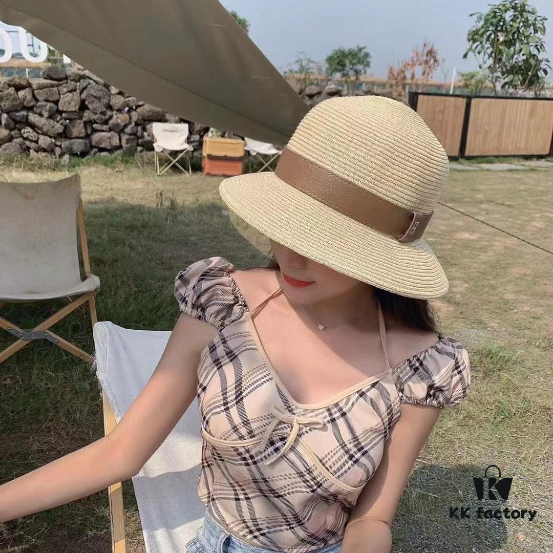 Hermes New Arrival Panama Hat, Fine Straw Fedora, Essential for Elegant Ladies, Head Circumference 57cm