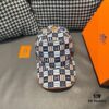 Box and cloth bag included, HERMÈS (Hermès) new original order baseball cap with H embroidery checkered design, genuine leather mold custom-made, original breathable canvas fabric + top-layer cowhide, factory fine steel adjustable buckle, exquisite craftsmanship, stylish and handsome with outstanding quality!