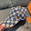 Box and cloth bag included, HERMÈS (Hermès) new original order baseball cap with H embroidery checkered design, genuine leather mold custom-made, original breathable canvas fabric + top-layer cowhide, factory fine steel adjustable buckle, exquisite craftsmanship, stylish and handsome with outstanding quality!