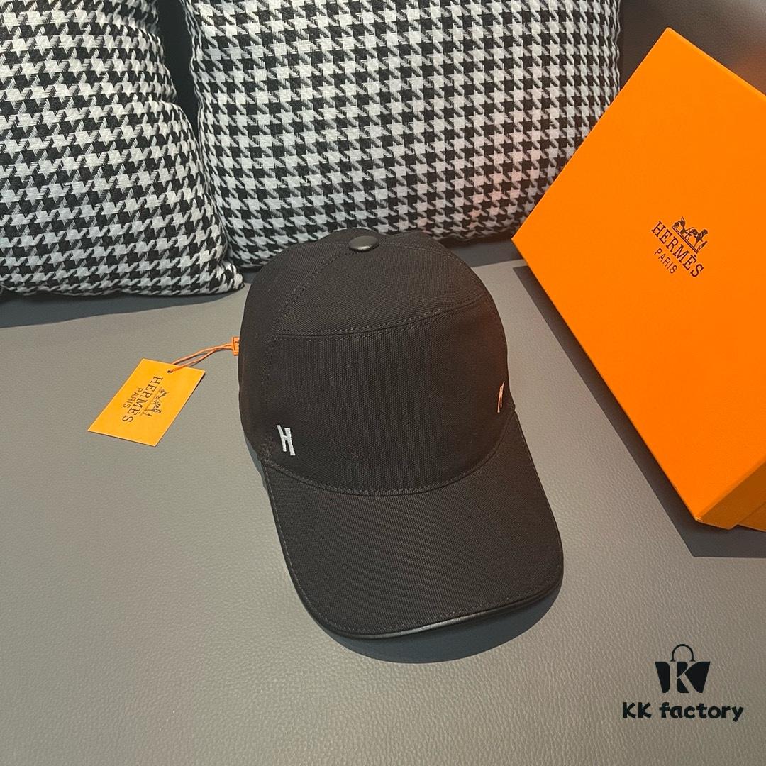 Box and cloth bag included, HERMÈS original order baseball cap, classic H design, authentic mold custom-made, premium breathable canvas fabric with top-layer cowhide, original factory stainless steel adjustable buckle, exquisite craftsmanship, stylish and handsome with outstanding quality!