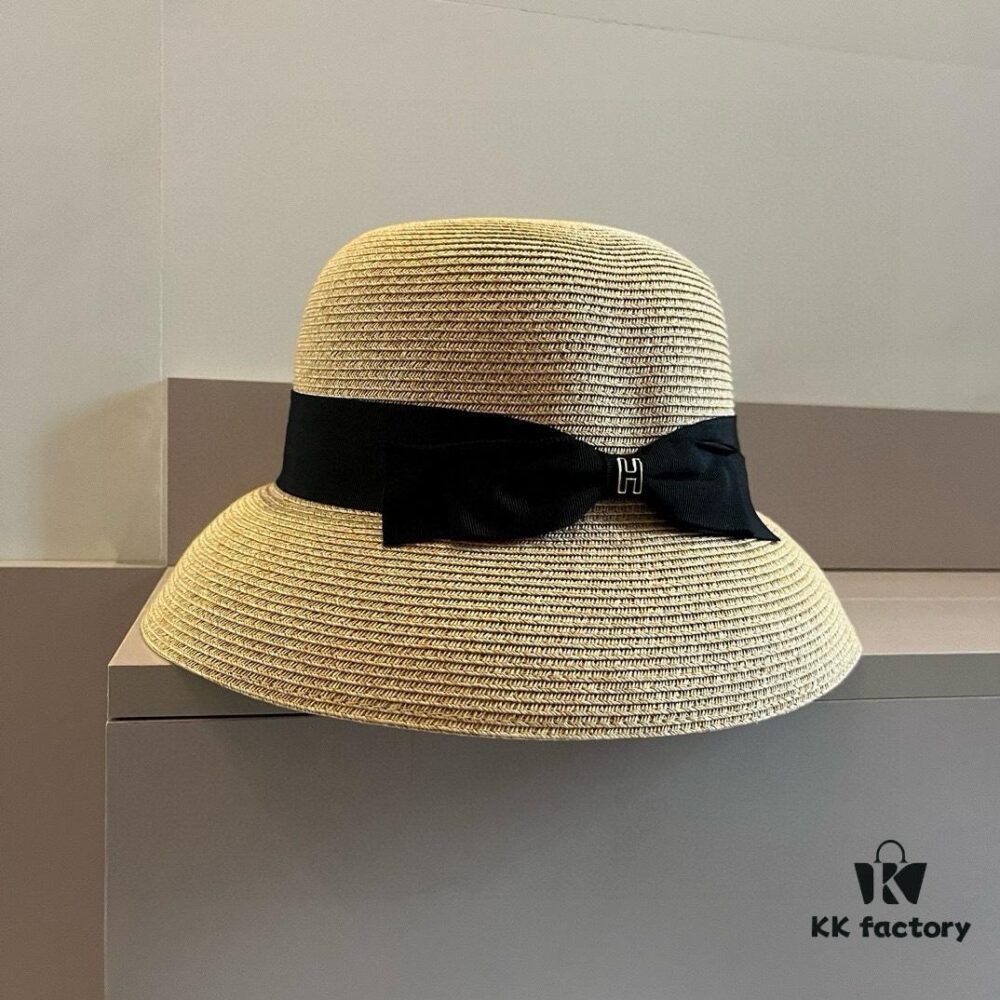Hermes New Arrival Straw Hat, Made from Taiwanese Fine Straw, Simple and Elegant Style, Head Circumference 57cm