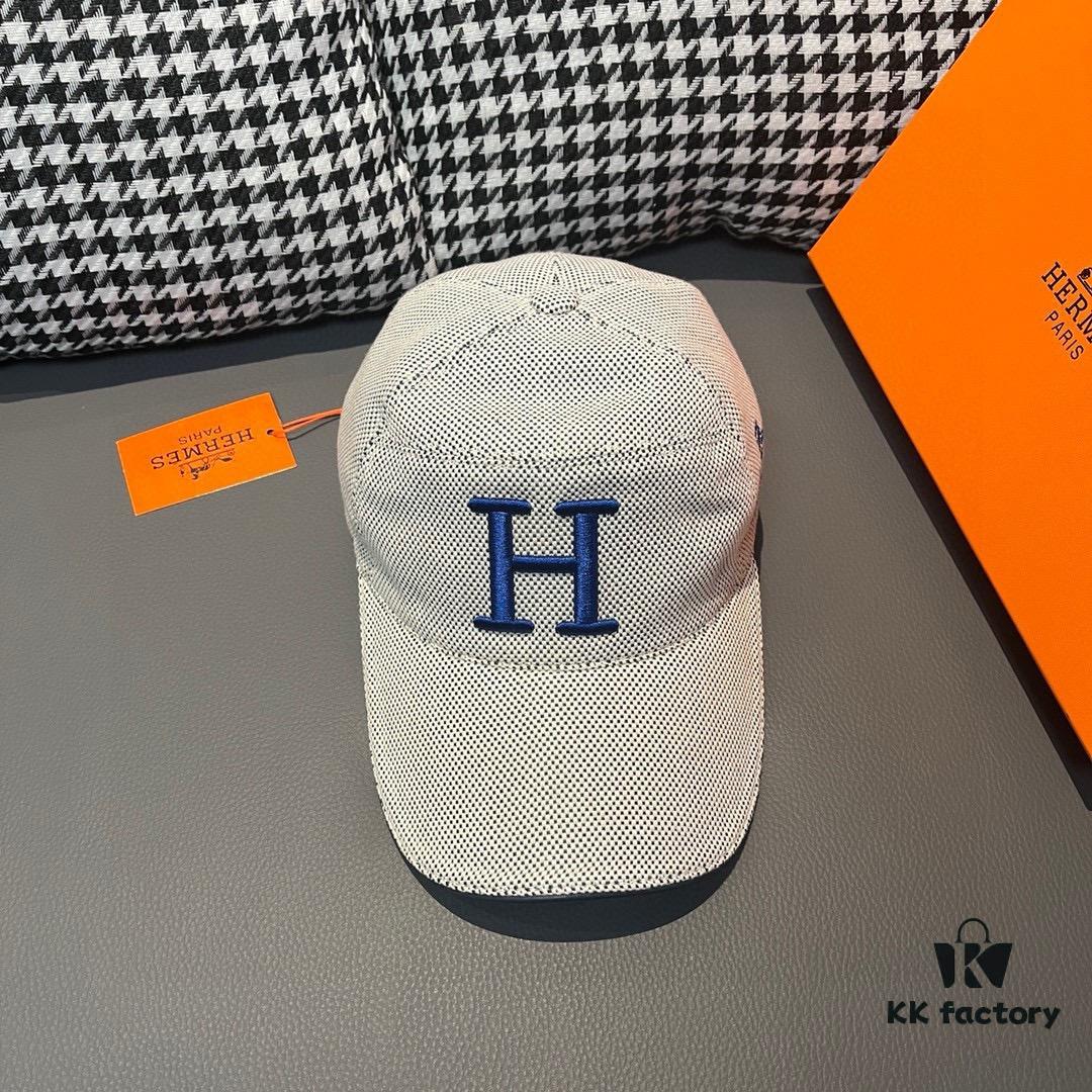 Box and Cloth Bag Included, HERMÈS Original Quality Baseball Cap, Classic H Design, Authentic Mold Custom Made, Premium Canvas Fabric with Genuine Top-Layer Leather, Original Factory Stainless Steel Adjustable Buckle, Exquisite Craftsmanship, Stylish and High-Quality
